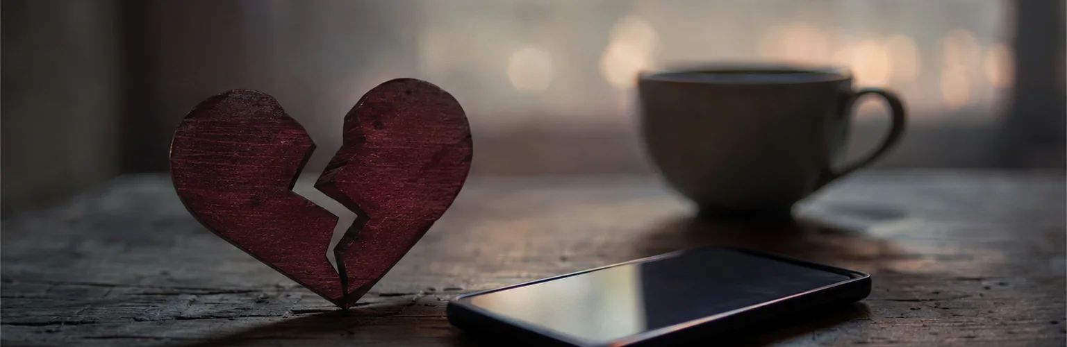 breaking up with a text message — featured editorial image